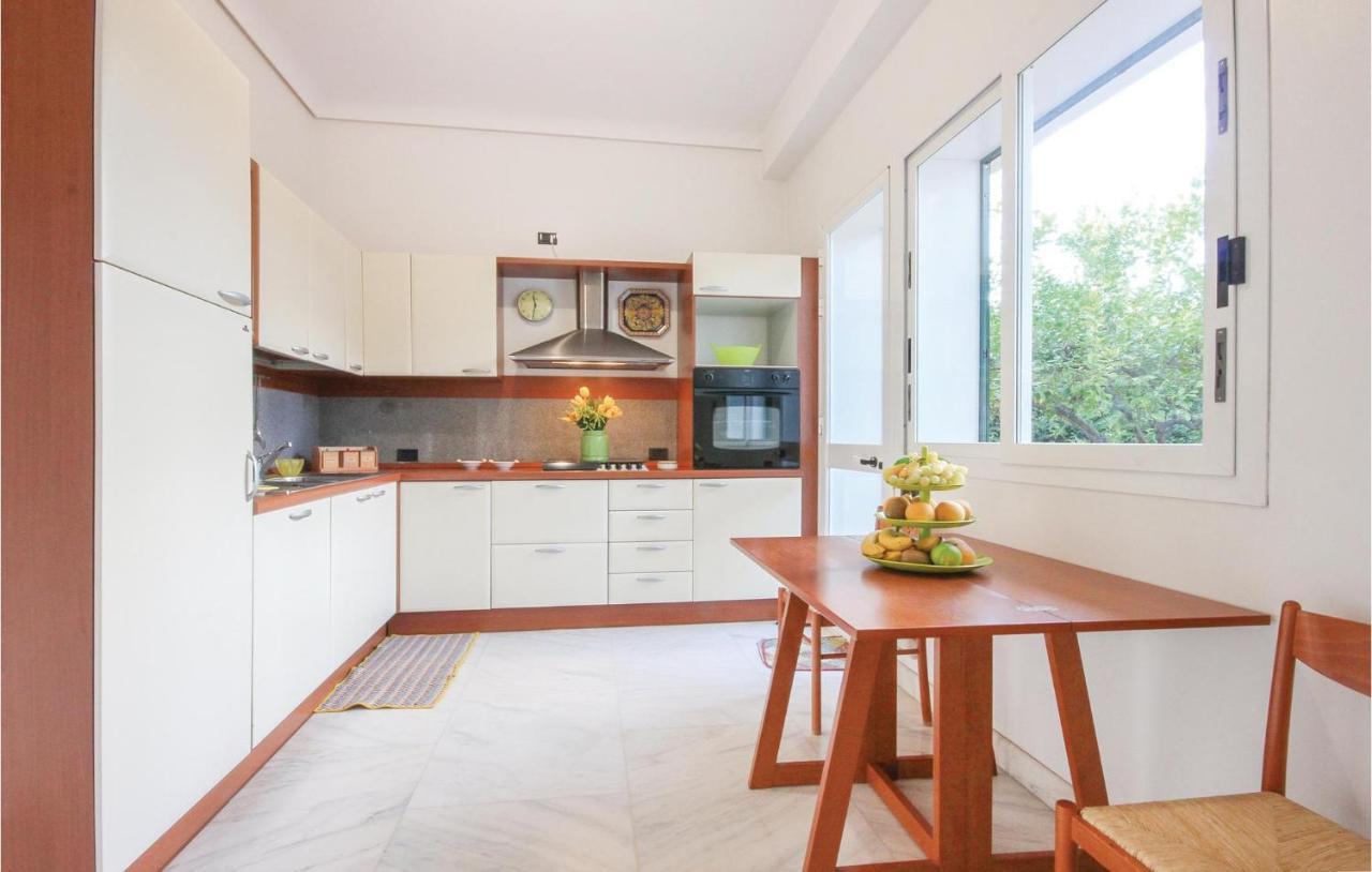 Green House Комизо Экстерьер фото